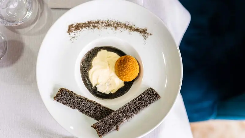 Le Cheval Blanc - Hôtel restaurant à Bléré