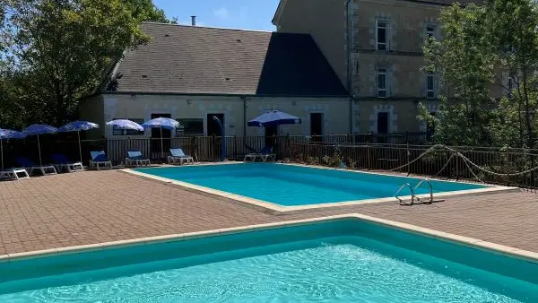 La piscine - Camping Le Moulin Fort - Francueil