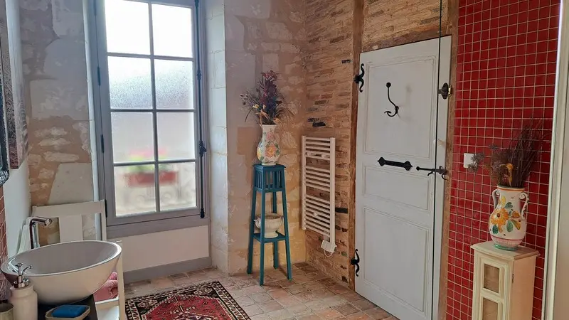 salledebain-carroirdelecu-preuillysurlaise-valdeloire