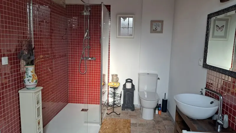 salledebain2-carroirdelecu-preuillysurlaise-valdeloire