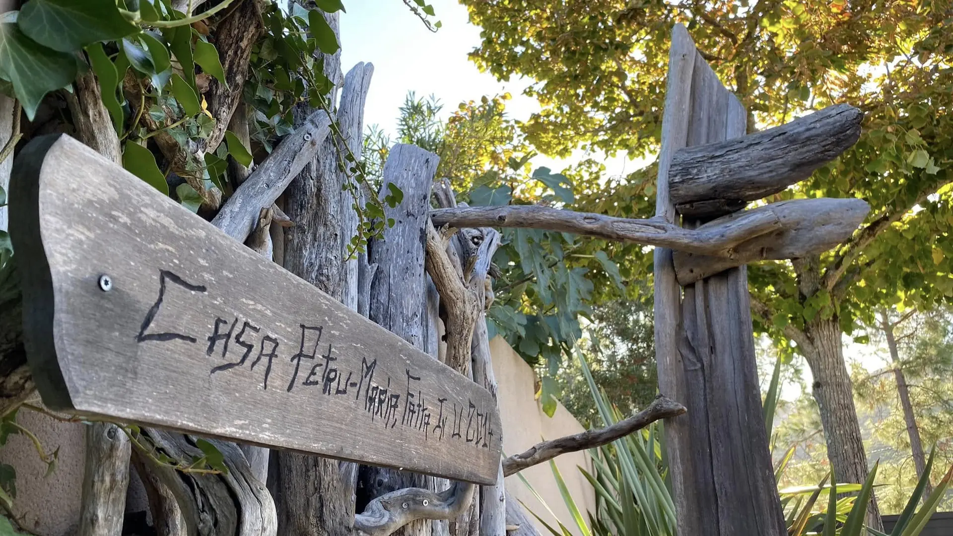 RESIDENCE PETRU MARIA