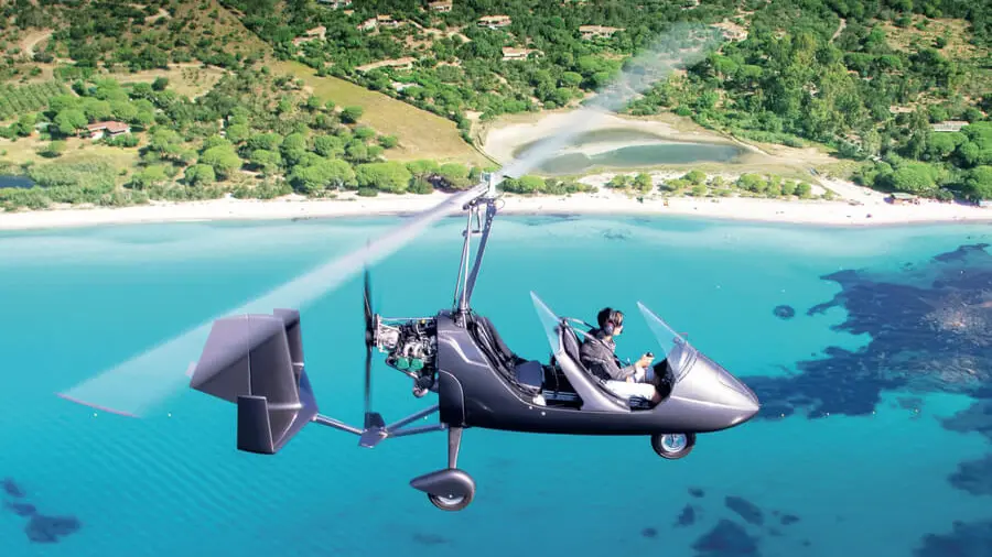 VOLER EN CORSE
