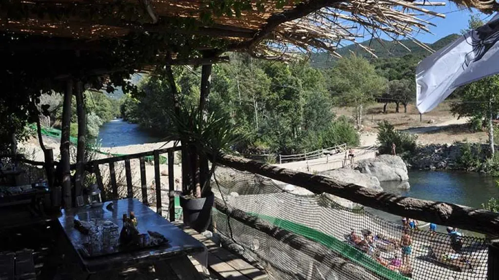 CAMPING LA RIVIERE