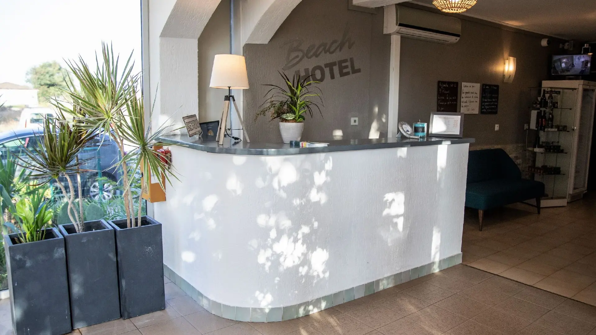 BEACH HOTEL