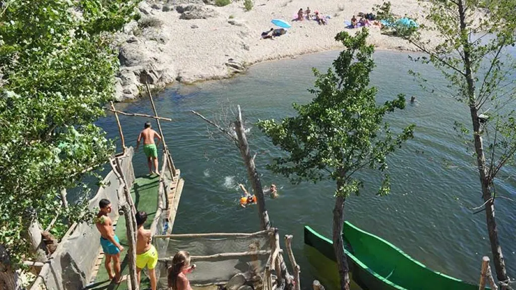 CAMPING LA RIVIERE
