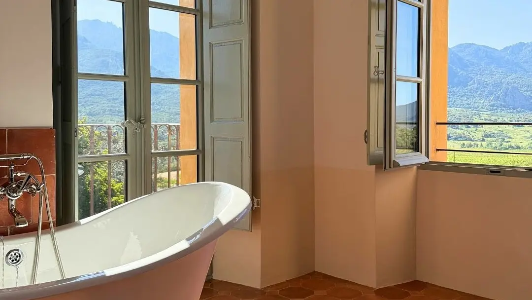 LE HAMEAU DE SAPARALE