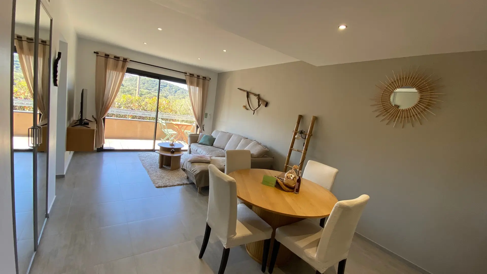 RESIDENCE PETRU MARIA