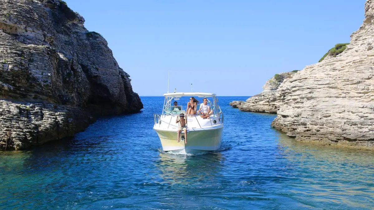 bonifacio_corse_nautic_escape_bateau_fazzio