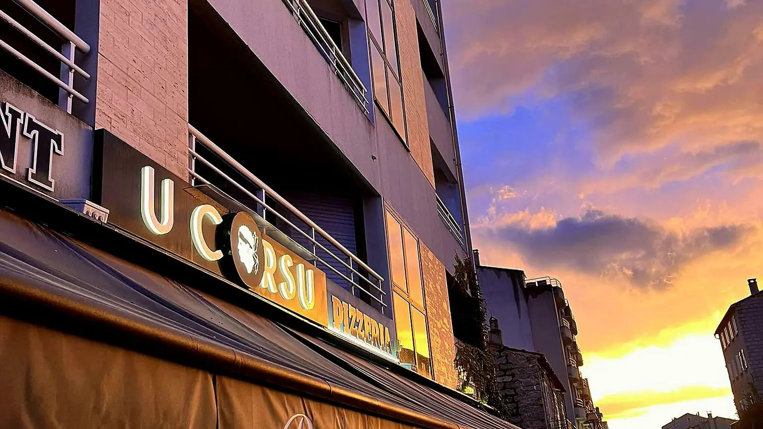 U CORSU