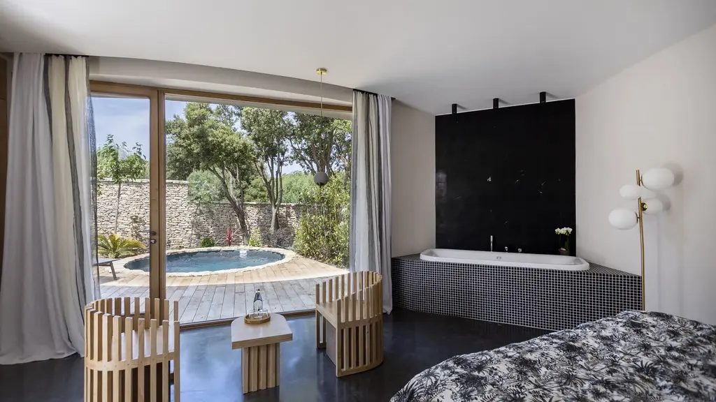 A Speranza Bonifacio Corse-Suite avec piscine, sauna et balneo