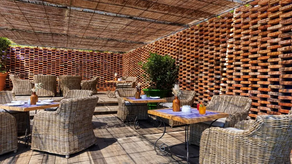 Hotel de la Ferme_Piscine Terrasse_Domaine de Murtoli
