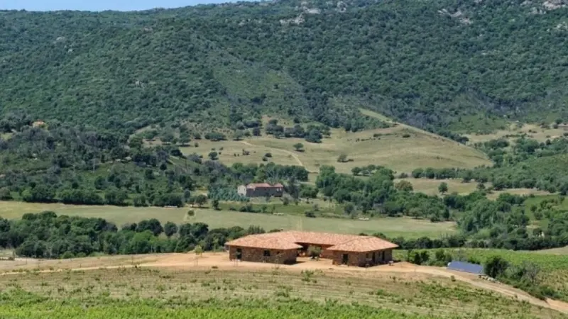 DOMAINE PERO LONGO
