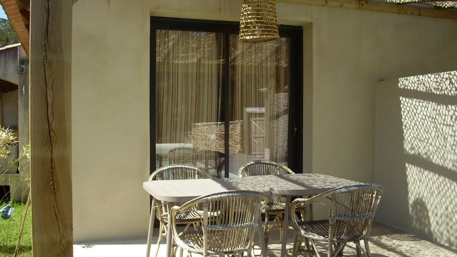 Songedete-residence_location-studios-bonifacio-terrasse