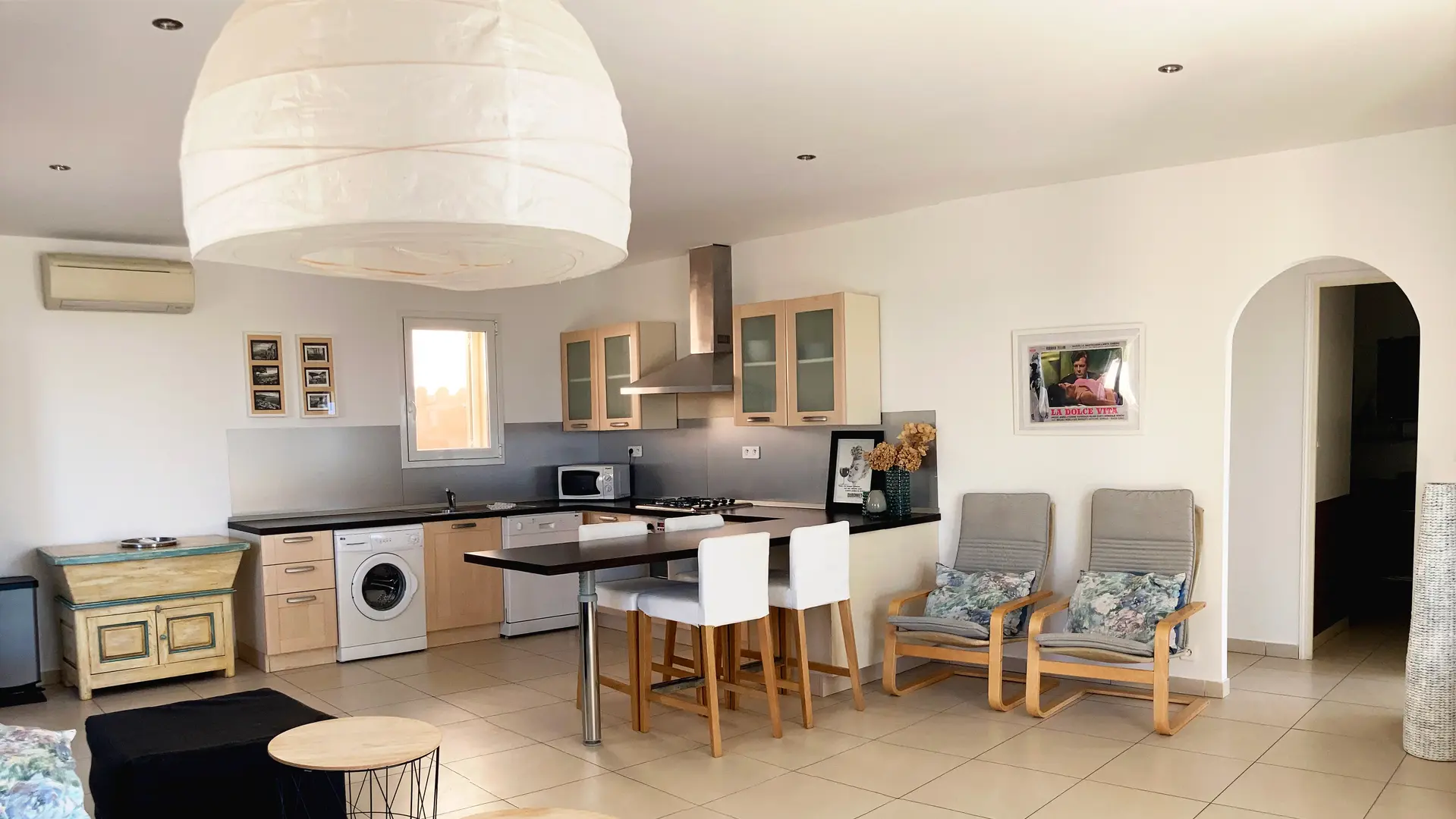 Grande Villa A Petirossu - Piece a vivre