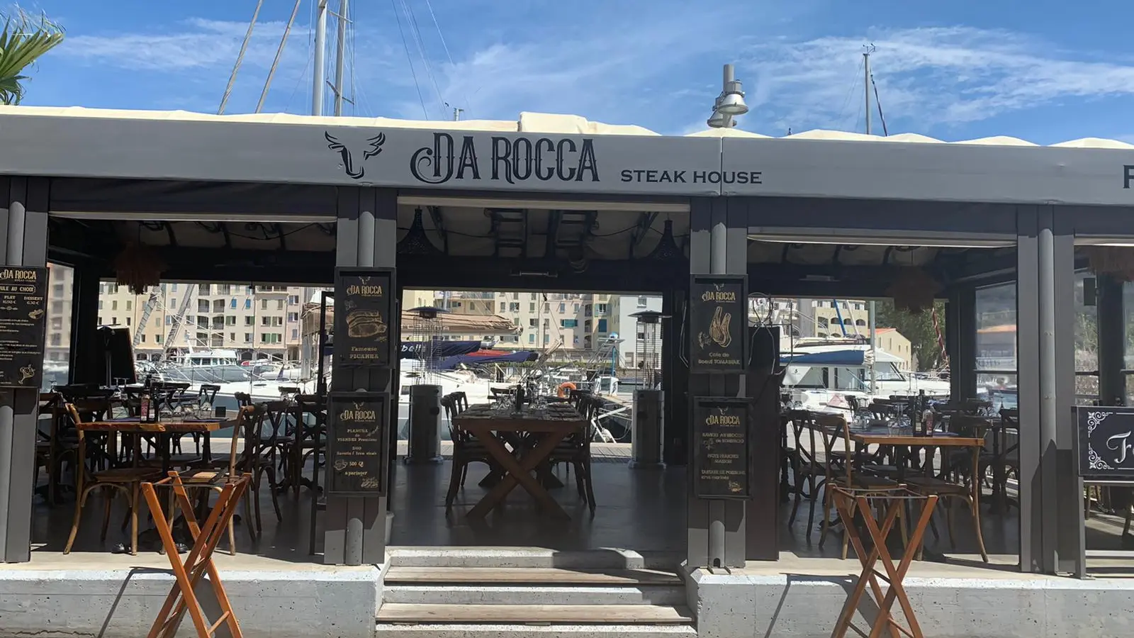 bonifacio_restaurant_da rocca_port_devanture