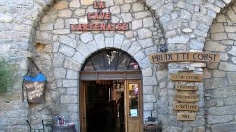 LA CAVE SARTENAISE_2