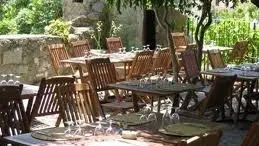 LE JARDIN DE L' ECHAUGUETTE