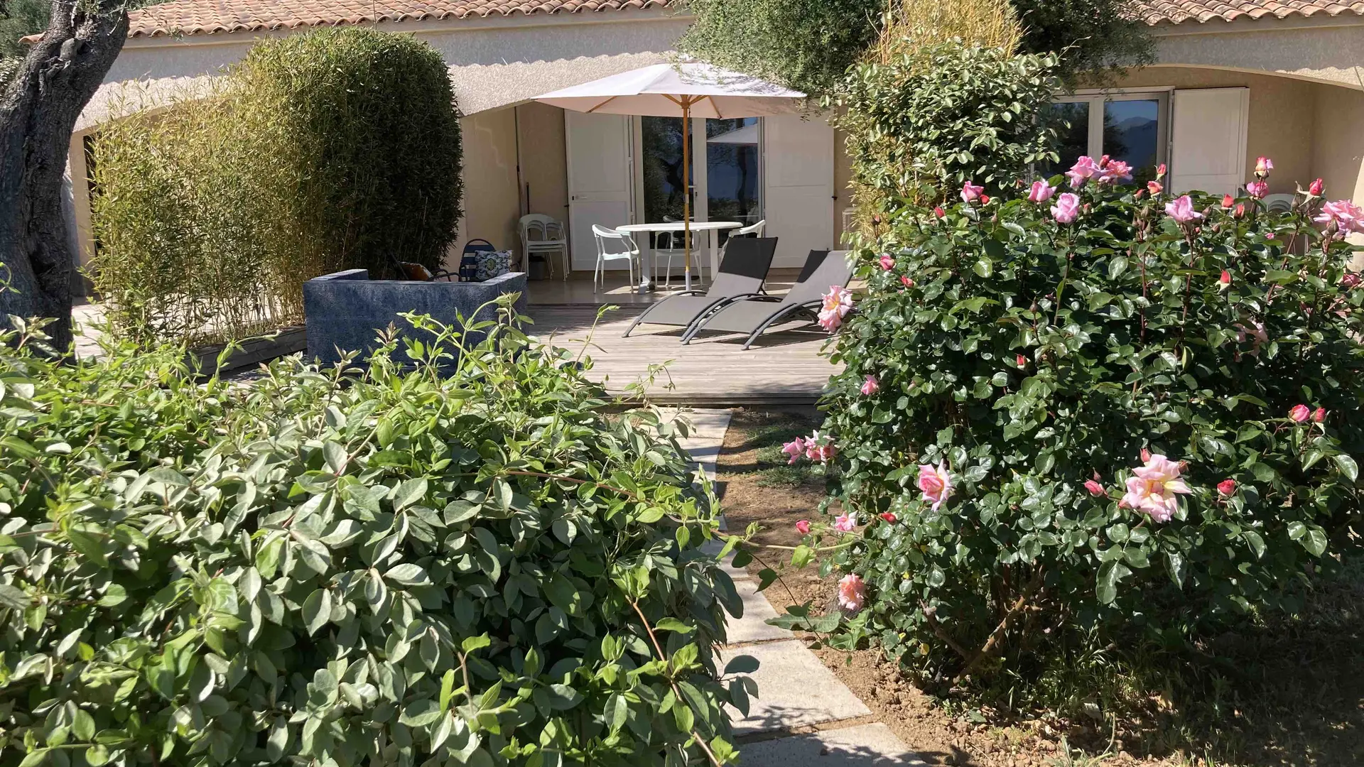 MINI-VILLAS - Façade