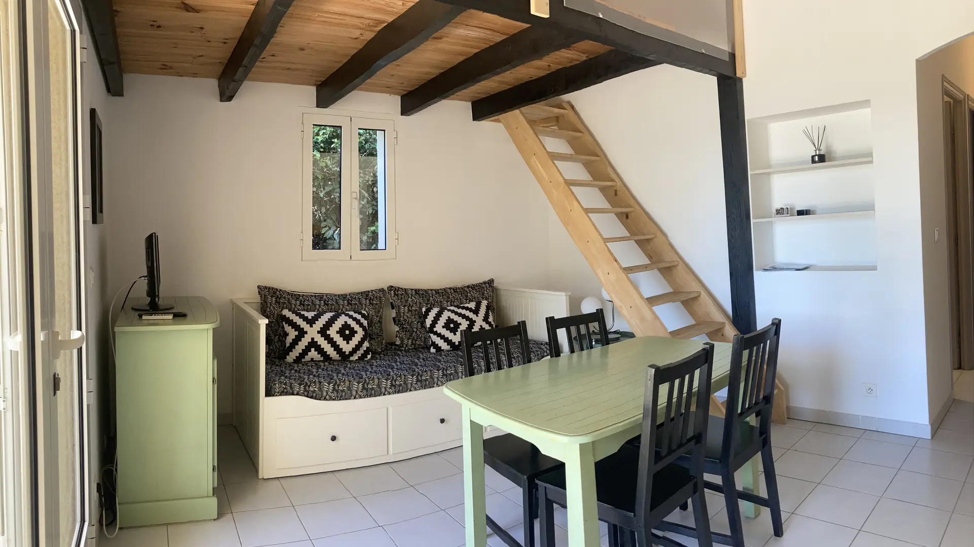 MINI-VILLA Loriu - Pièce à vivre