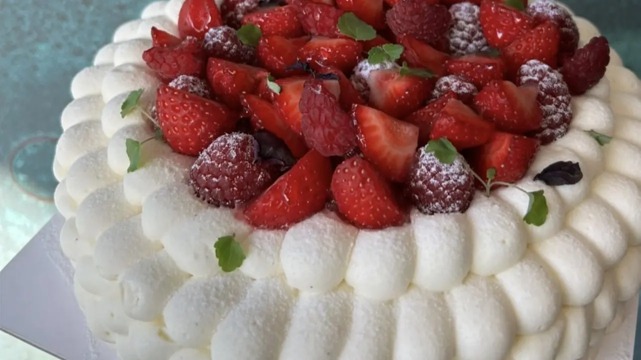 Pavlova fruits rouges