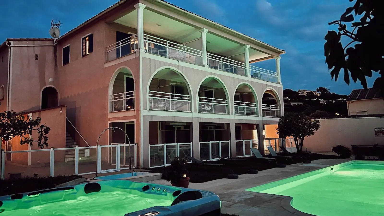 VILLA ROMANA
