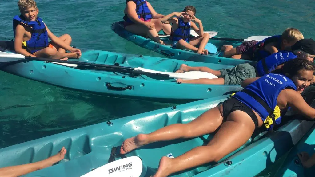 etoile-de-mer-en-kayak