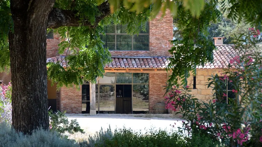 DOMAINE SAPARALE