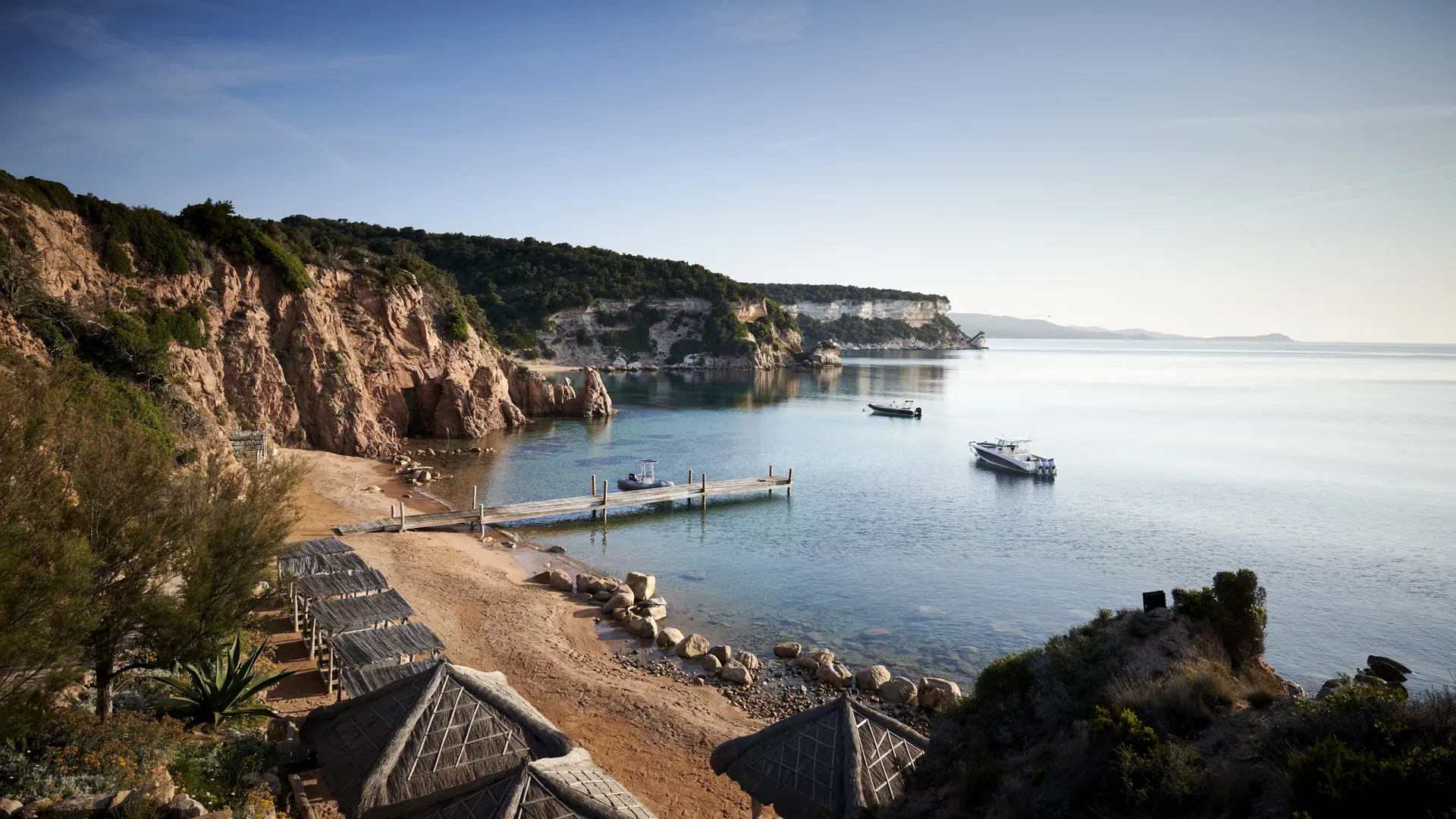 hotel u capu biancu plage