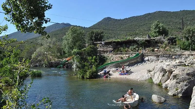 CAMPING LA RIVIERE
