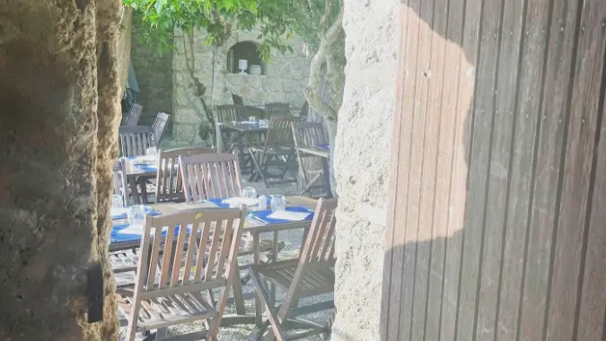 LE JARDIN DE L' ECHAUGUETTE
