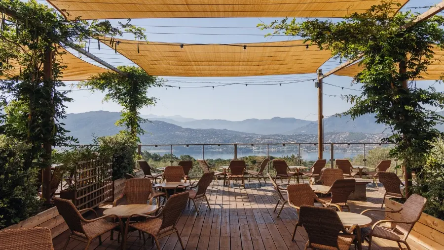 TERRASSE PANORAMIQUE LA PAILLOTE