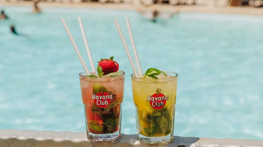 COCKTAIL BAR LA PAILLOTE