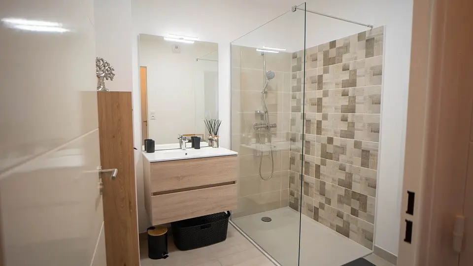 ENTRE TERRE ET MER PROPRIANO