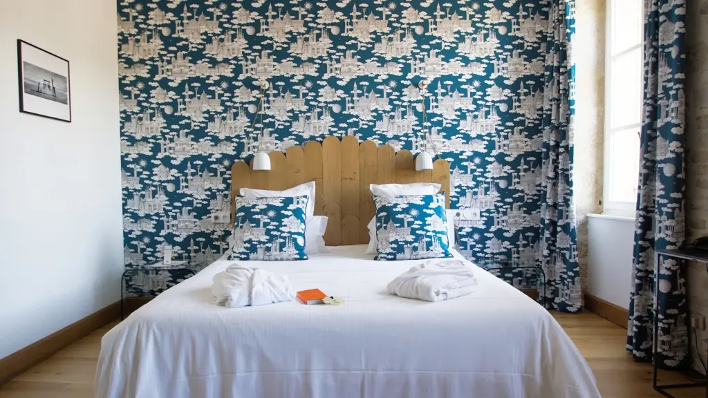 Castel de Tres Girard