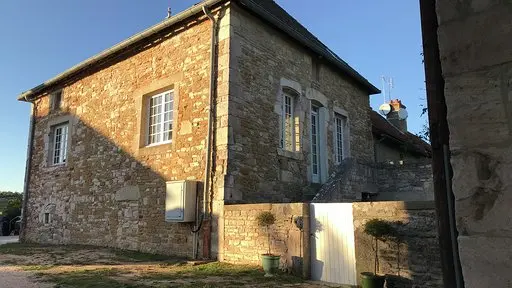 Guest-house-in-Bourgogne-Les-Maisons-de-Chamirey-La-Maison-du-Grand-Four