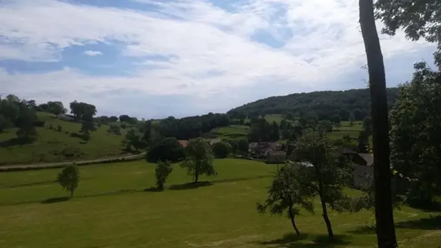 Sur les hauteurs d'un hameau