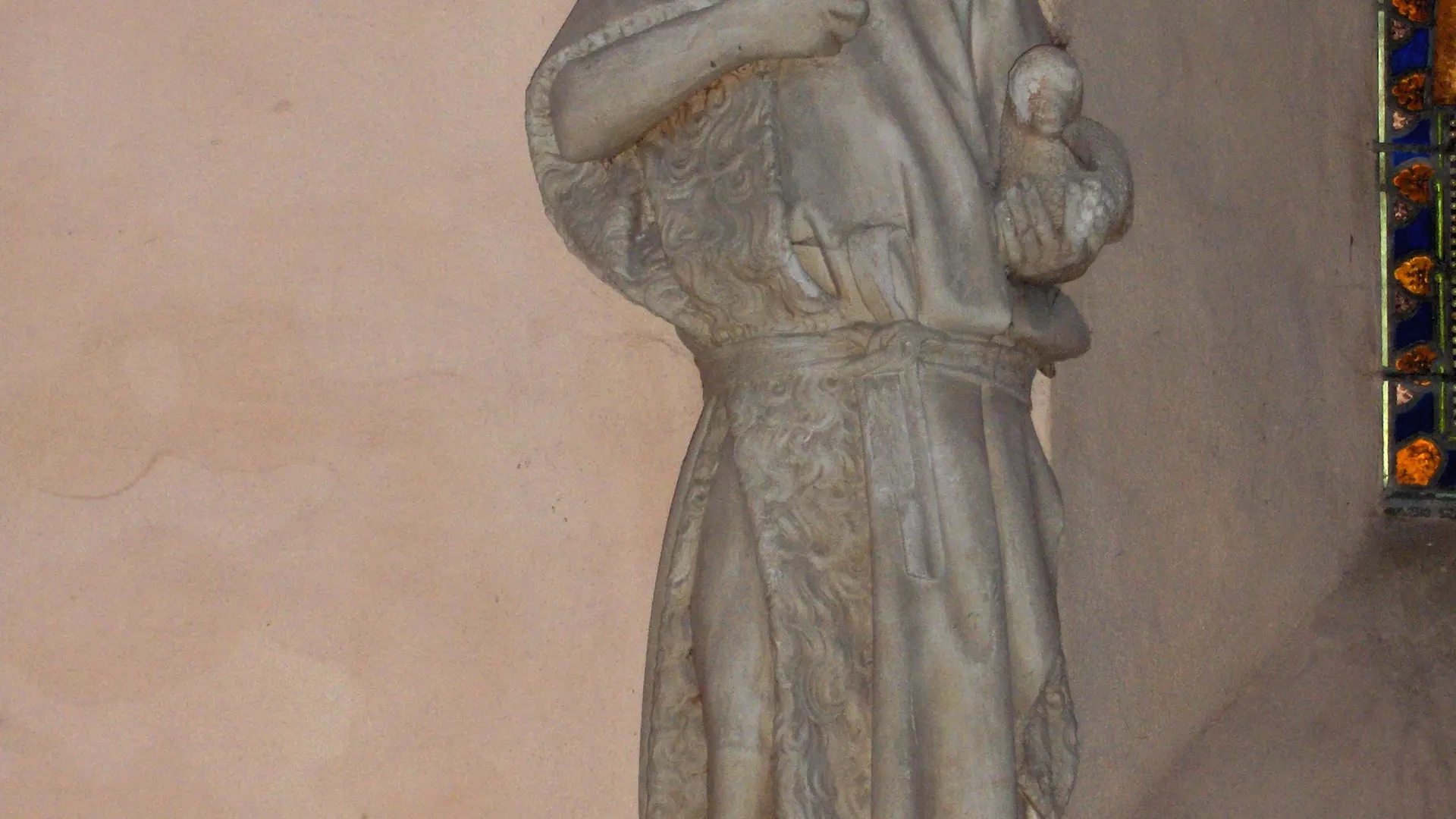 Statue de saint Jean-Baptiste