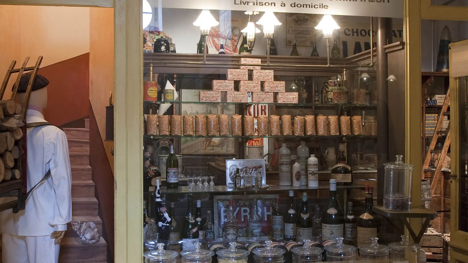 La vie commerciale - Epicerie modèle