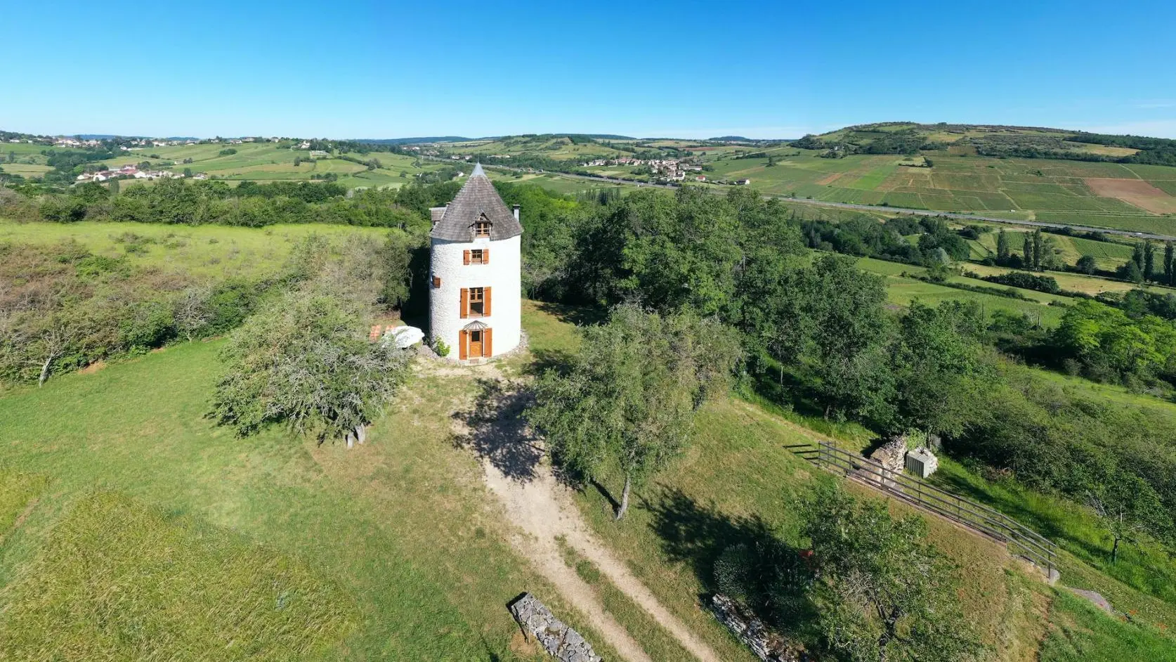 Le Moulin à Vent