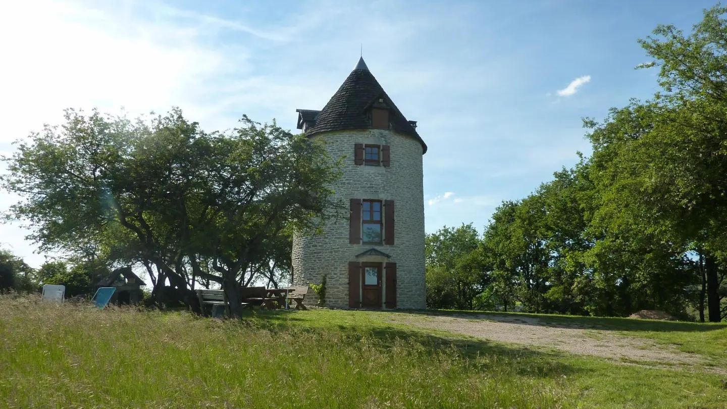 Le Moulin à Vent