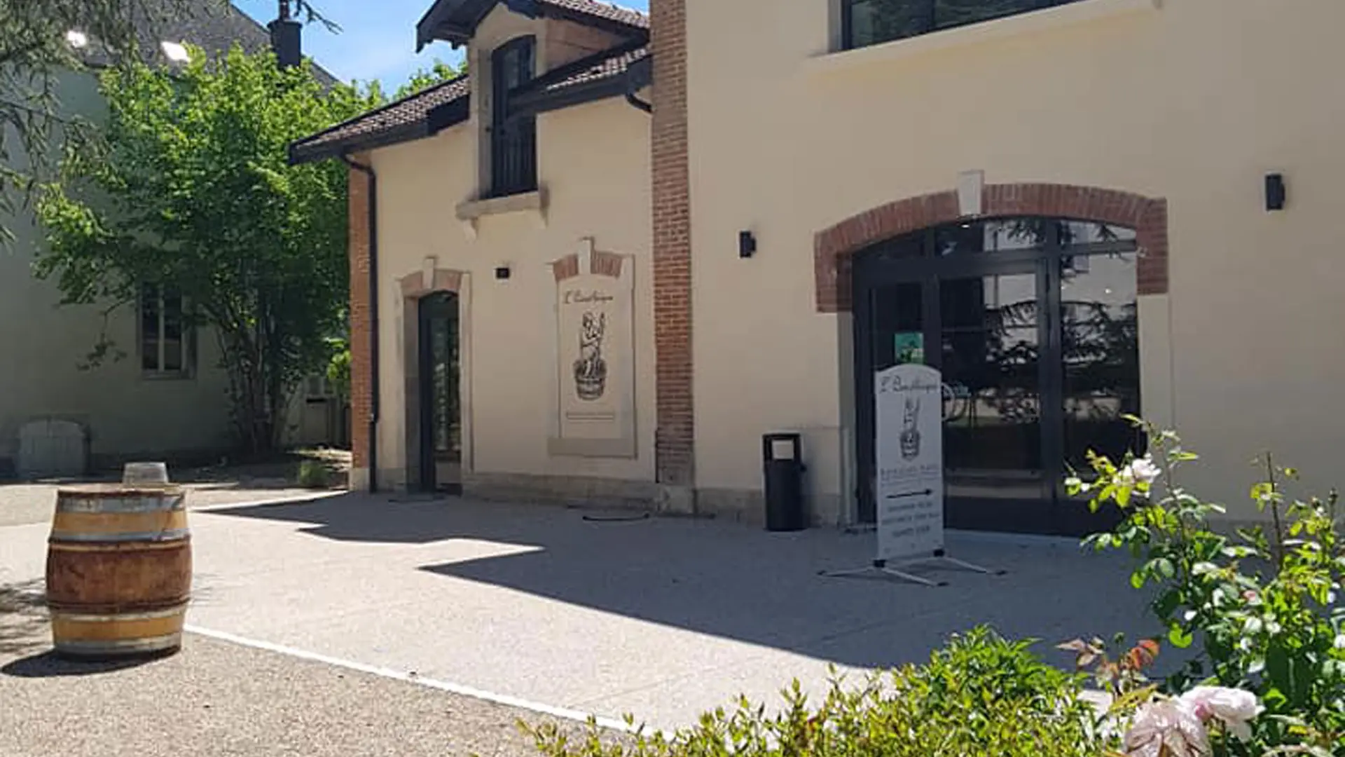 2---Oenotheque-Dufouleur-Freres