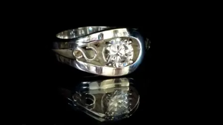 2-Atelier-Helene-Lambert--bijoux-sur-mesure-bijouterie-joaillerie-dijon-bague-argent-solitaire-oxyde6