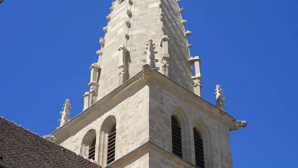 Cloche gothique restauré de l'église de Saint-Léger-sur-Dheune