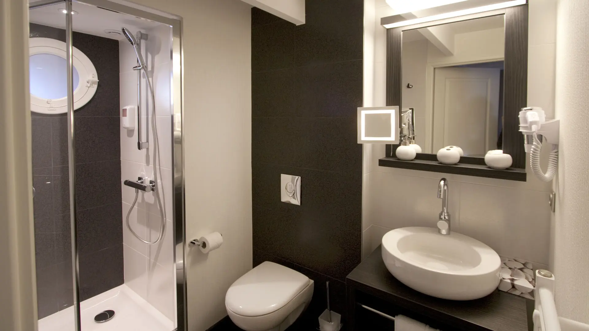 Salle de douche Corton