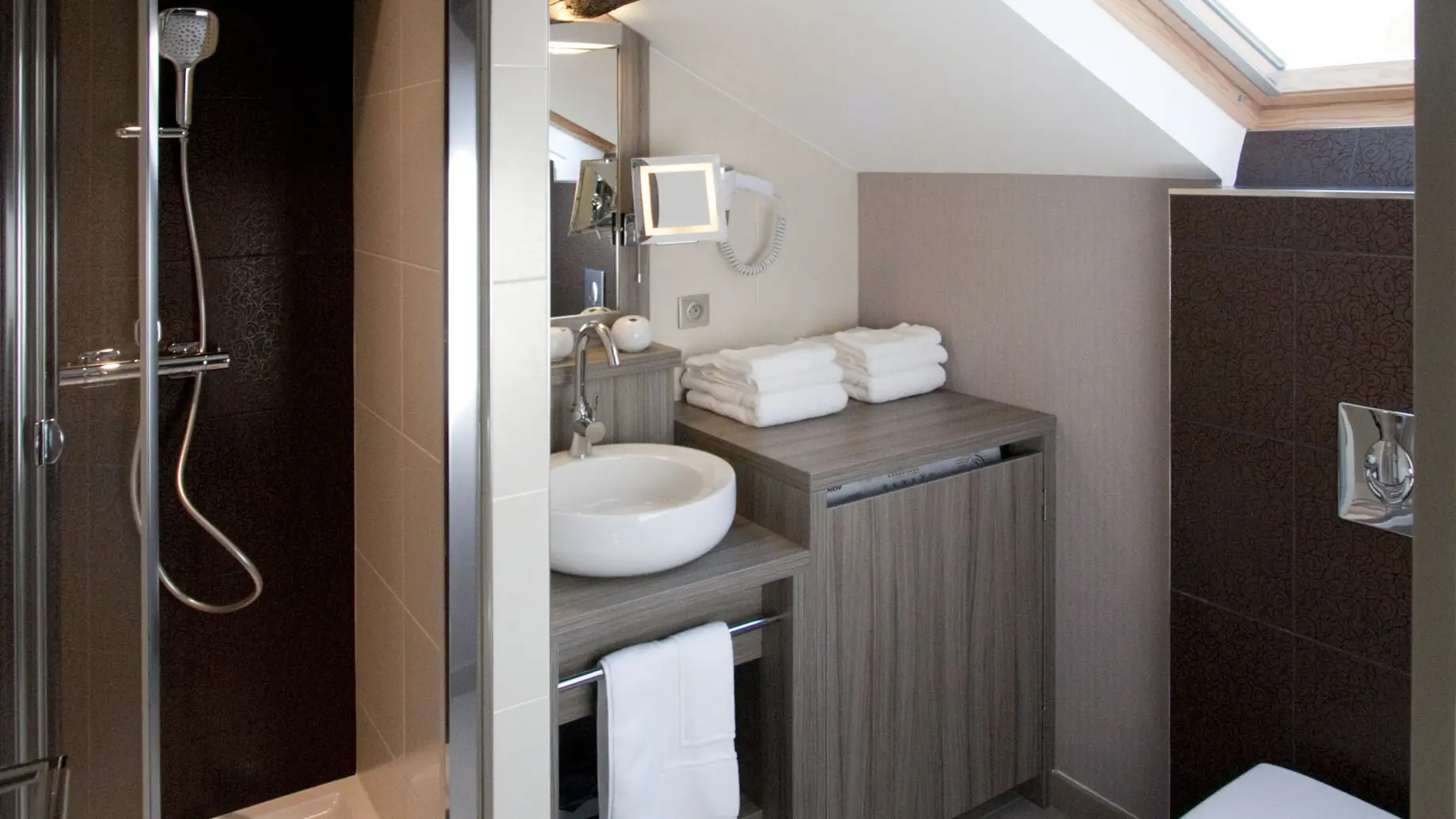 Salle de douche Romanée