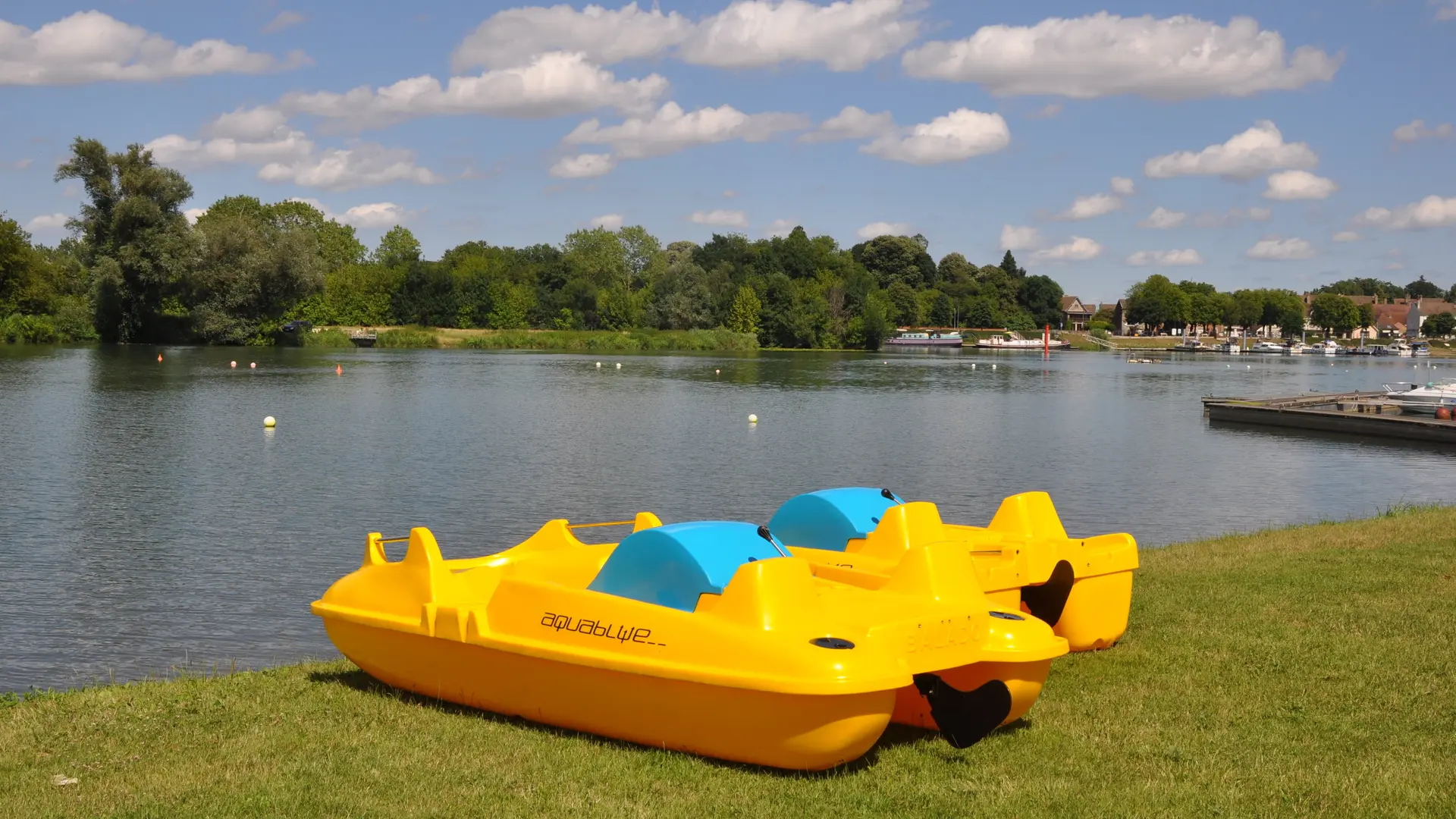 2017_plage-seurre_location-pedalos-3