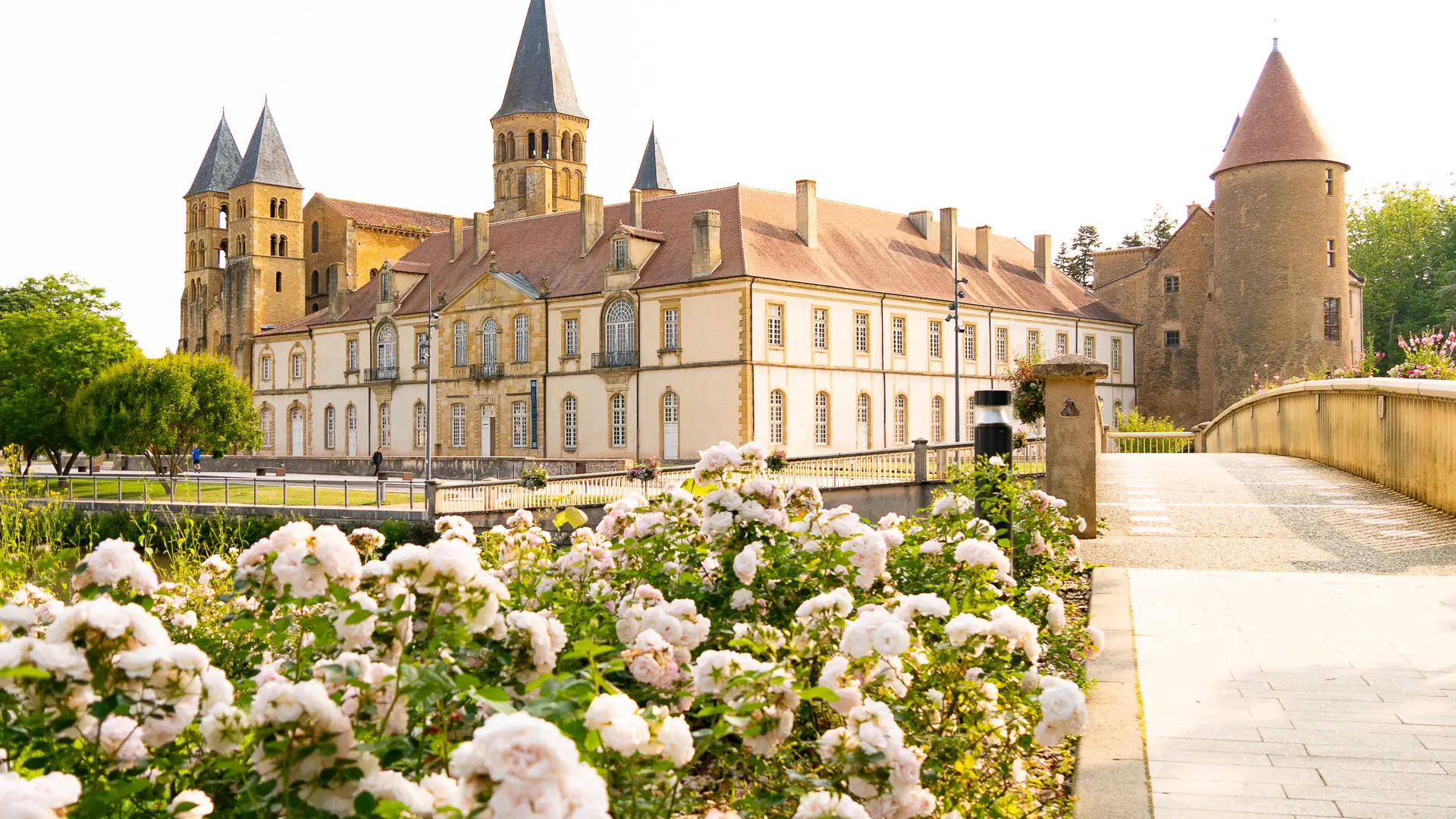 Ensemble prieural de Paray-le-Monial