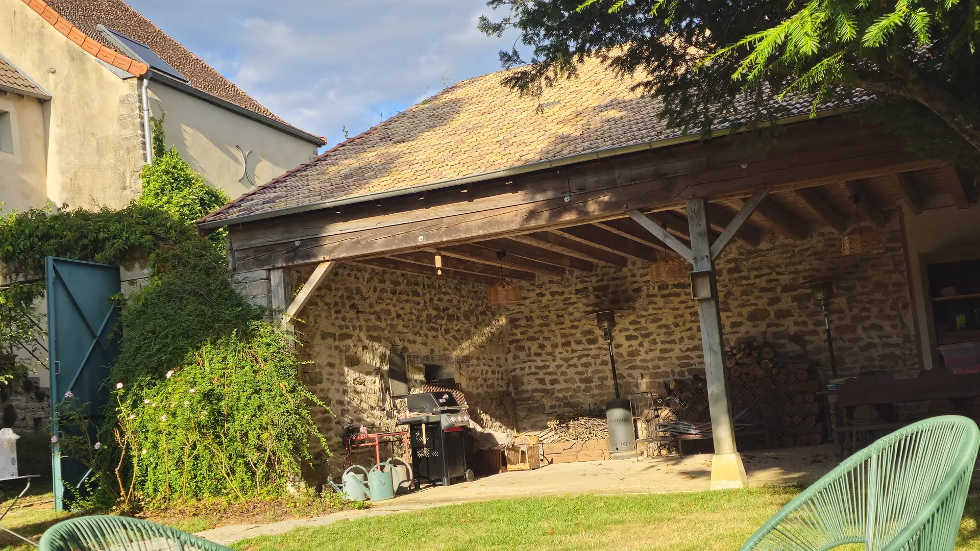 Jardin privatif gîte les je