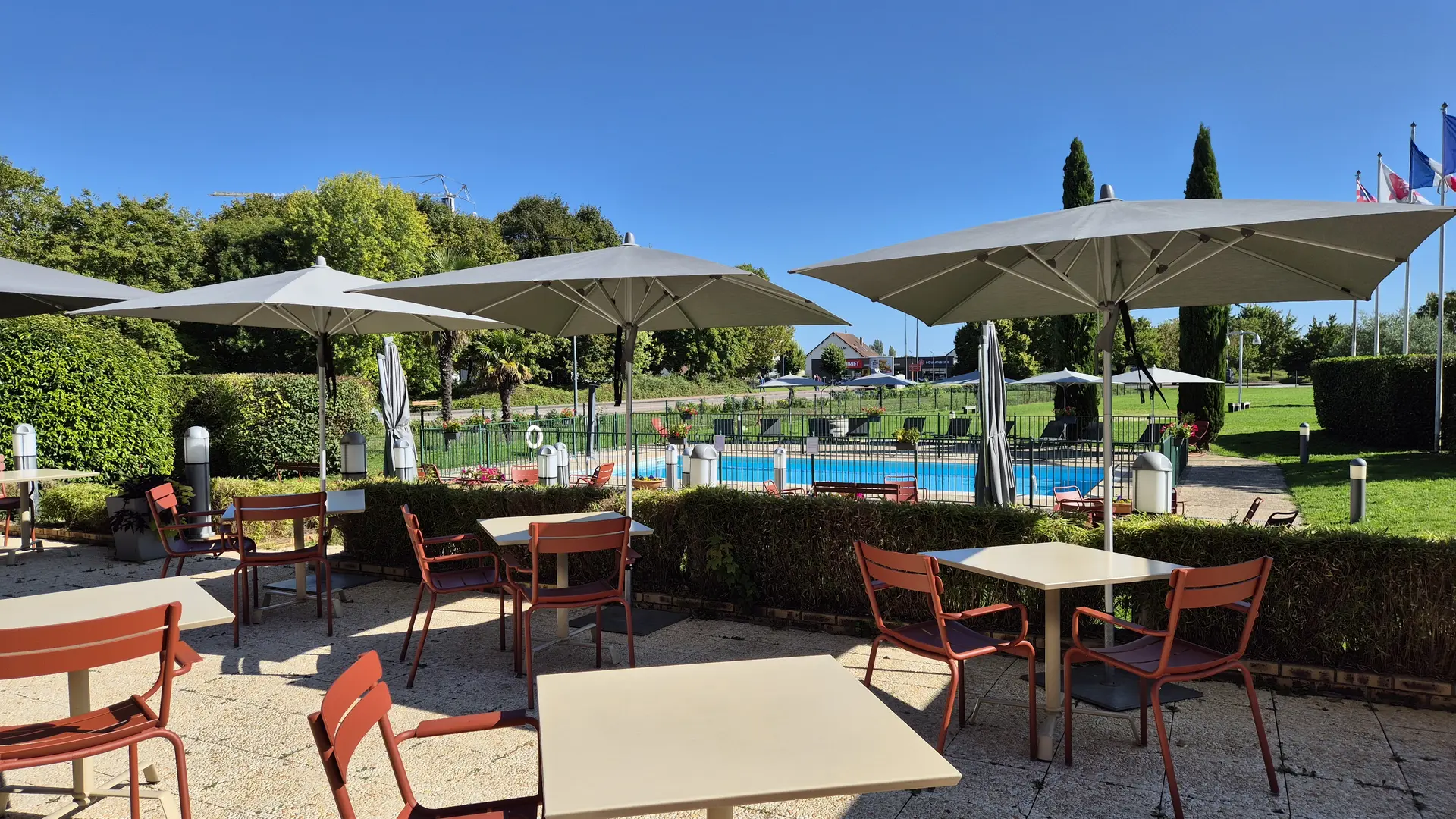 La Ferme aux Vins restaurant Beaune terrasse