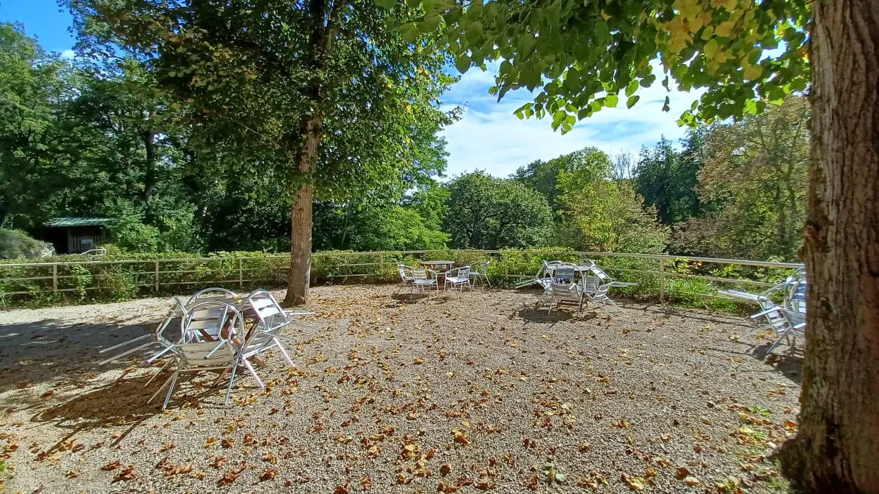 Terrasse des grottes